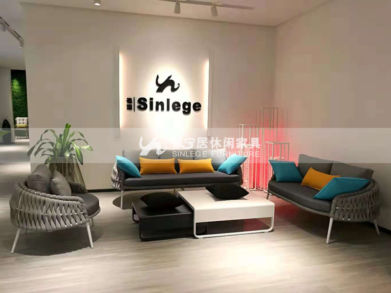 ����Ҿߣ����e����һ���㶨��